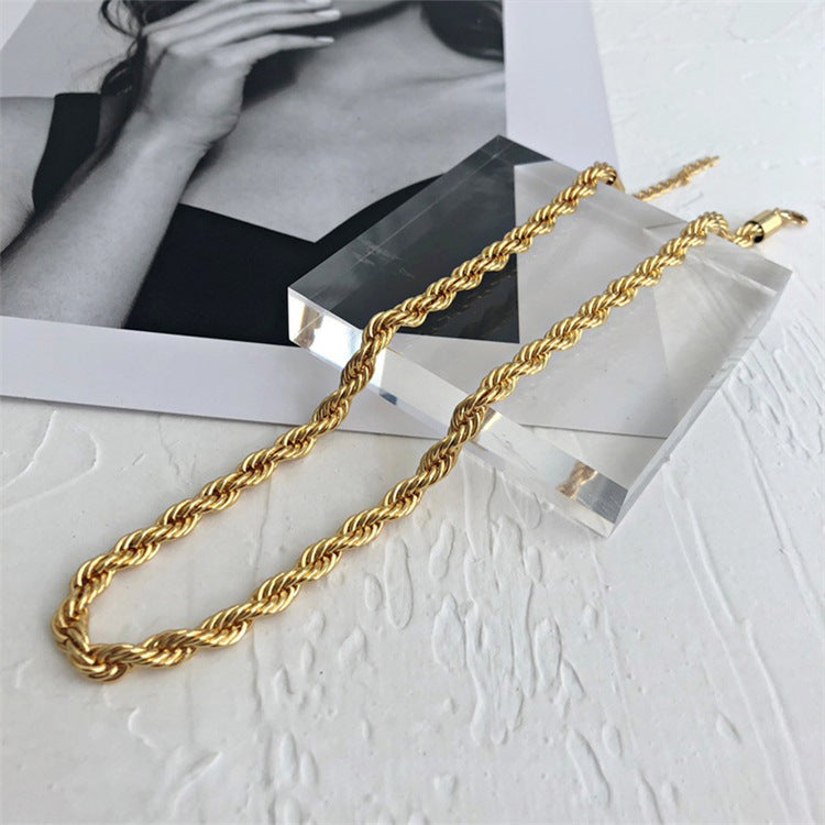 Twist Chain Necklace